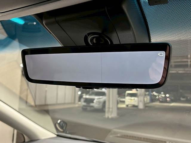 トヨタ&nbsp;アルファードの画像9