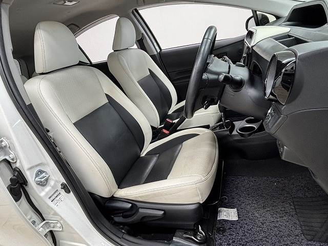 アクアG ソフトレザーセレクション 内装他