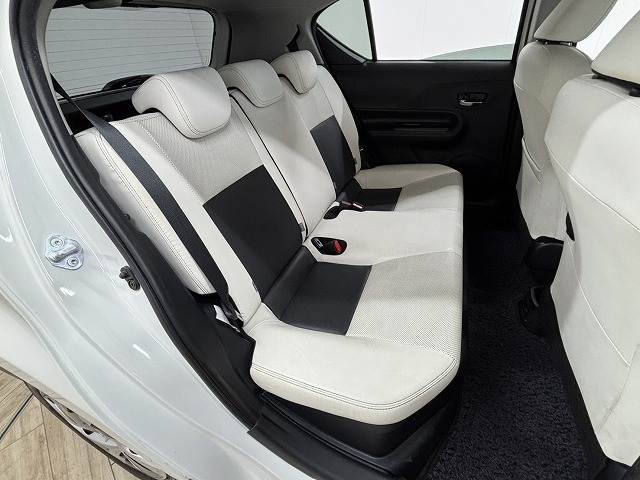 アクアG ソフトレザーセレクション 内装他