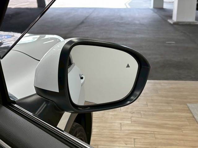 三菱&nbsp;アウトランダーPHEVの画像11