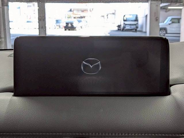 マツダ&nbsp;CX-8の画像3