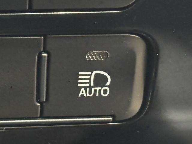 トヨタ プリウスの画像9