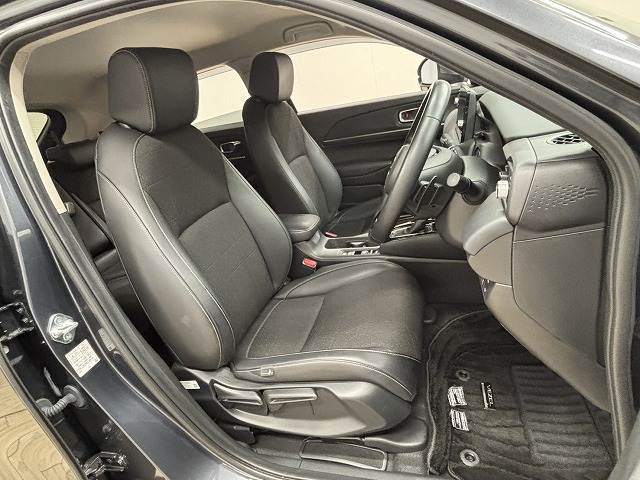 ホンダ ヴェゼルハイブリッドの画像5