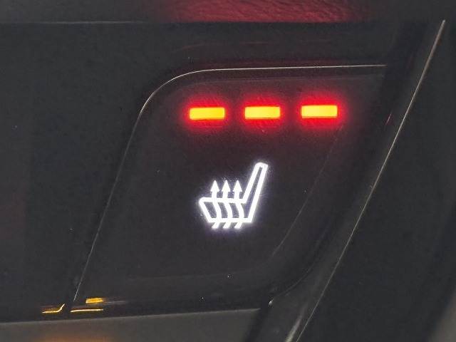 ホンダ ヴェゼルハイブリッドの画像12