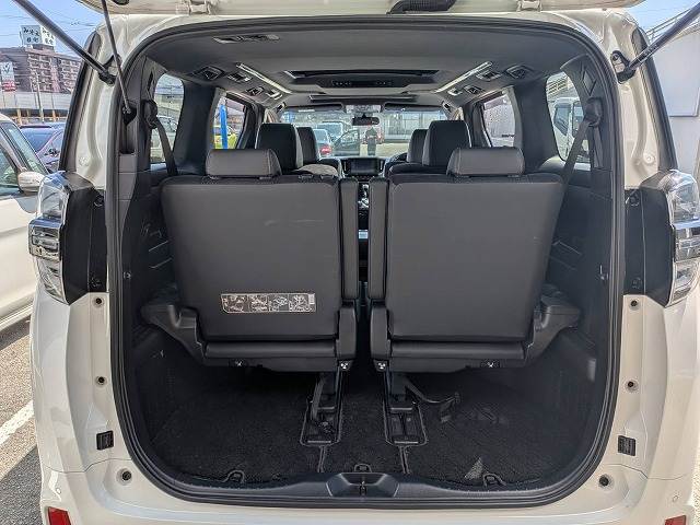 トヨタ&nbsp;ヴェルファイアの画像13