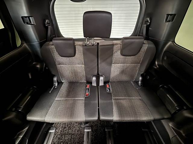 トヨタ&nbsp;ヴォクシーハイブリッドの画像7