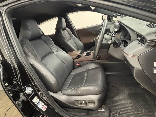 ハリアーハイブリッドZ “Leather Package” 内装他