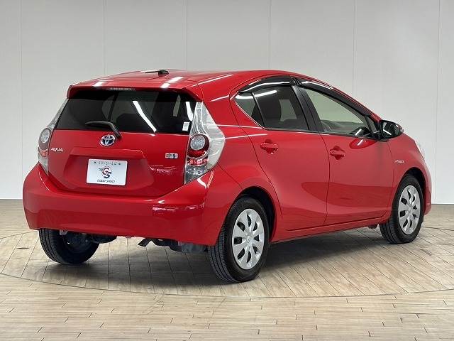 トヨタ アクアの画像16