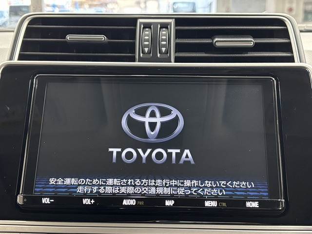 トヨタ&nbsp;ランドクルーザープラドの画像3