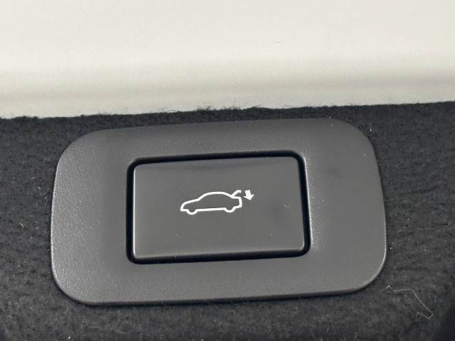 トヨタ&nbsp;クラウンクロスオーバーの画像11