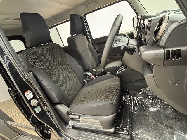 ジムニーノマドFC 内装他