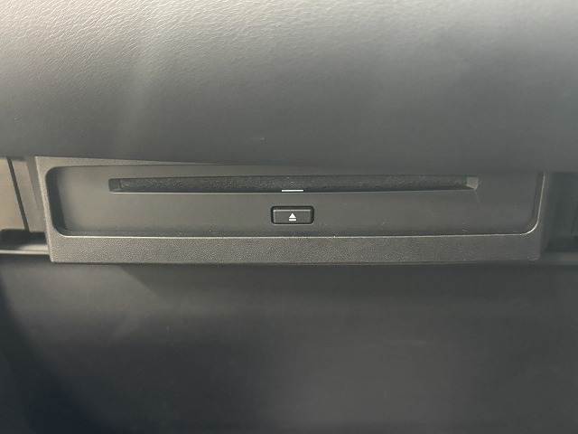 トヨタ&nbsp;ヴォクシーハイブリッドの画像10