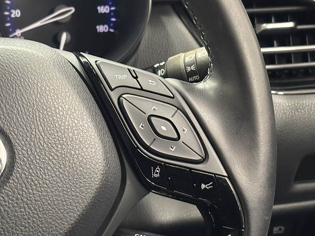 トヨタ&nbsp;C-HRの画像8