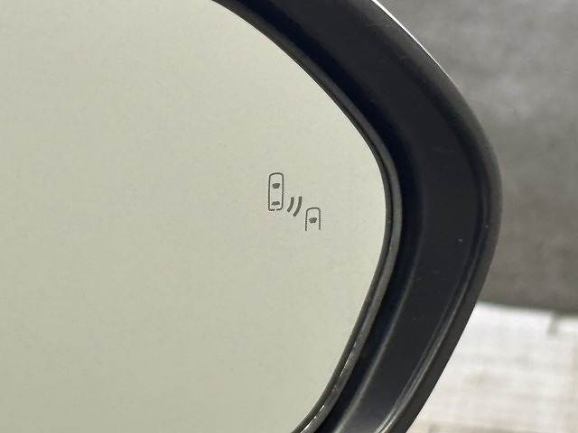 トヨタ&nbsp;C-HRの画像9