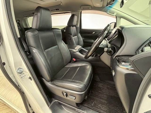 アルファードS“C パッケージ” 内装他