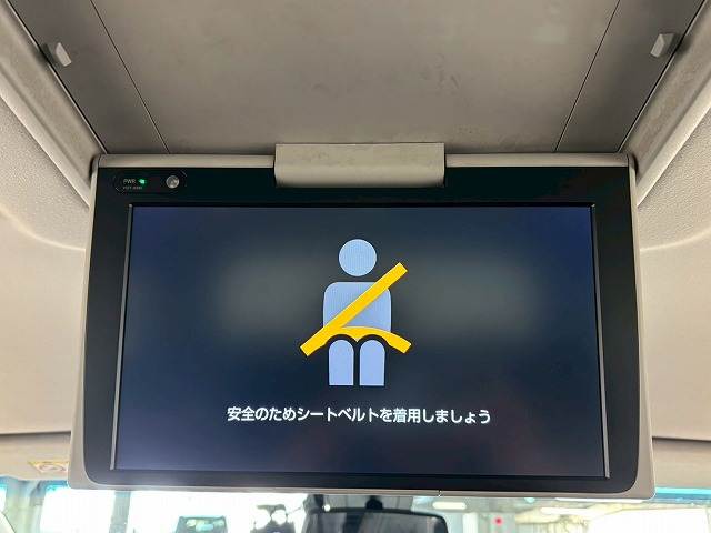 トヨタ アルファードの画像8