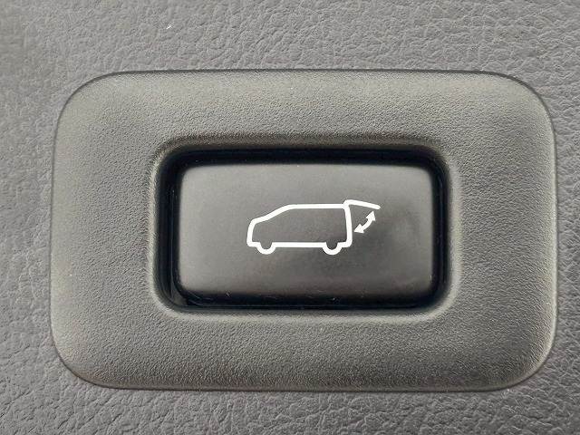 トヨタ アルファードの画像10