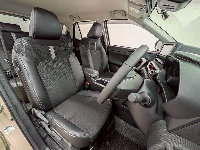 ロッキーPremium G 内装他