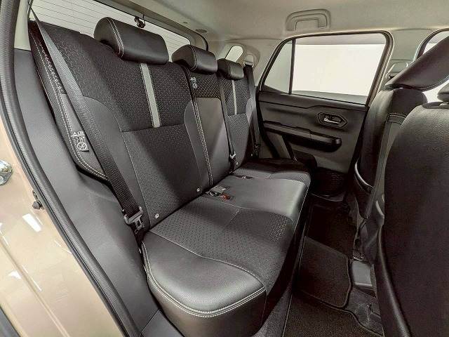 ロッキーPremium G 内装他