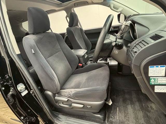 ランドクルーザープラドTX 内装他