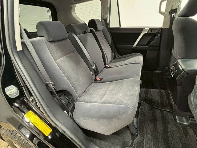 ランドクルーザープラドTX 内装他