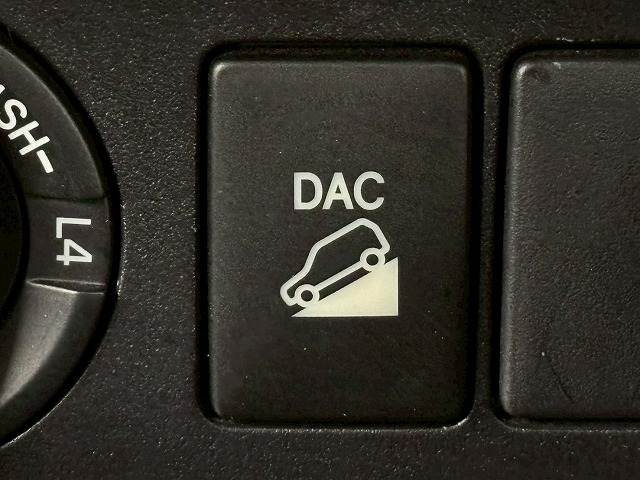 トヨタ ランドクルーザープラドの画像9