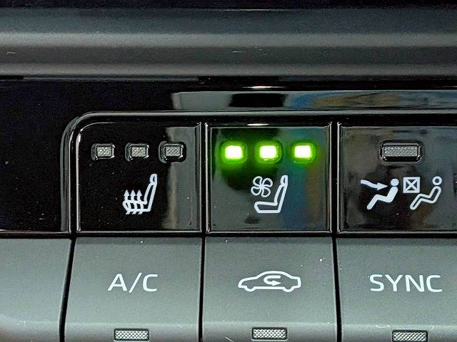 トヨタ&nbsp;クラウンスポーツの画像12