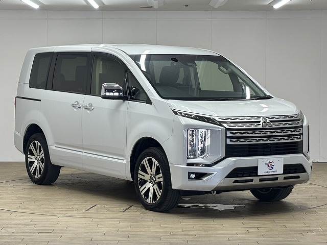 三菱&nbsp;デリカD5の画像14