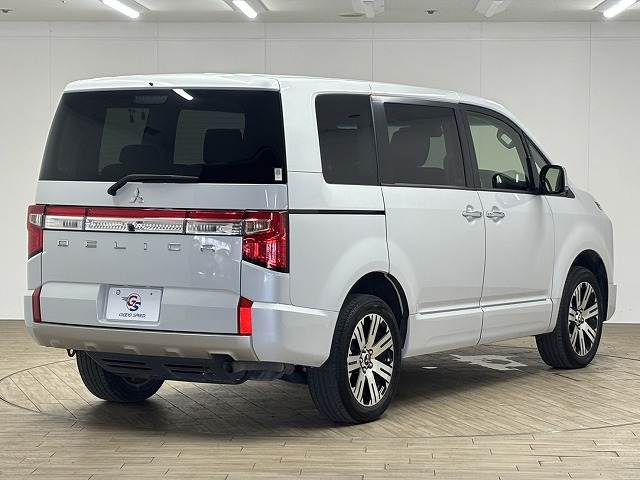 三菱&nbsp;デリカD5の画像16