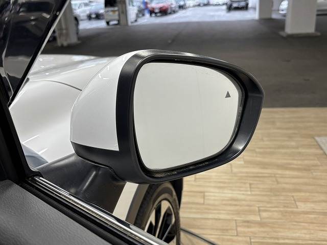 三菱&nbsp;アウトランダーPHEVの画像8