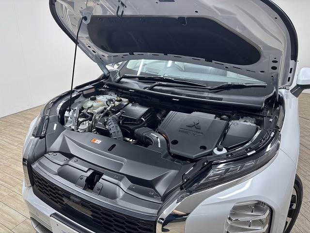 三菱&nbsp;アウトランダーPHEVの画像18