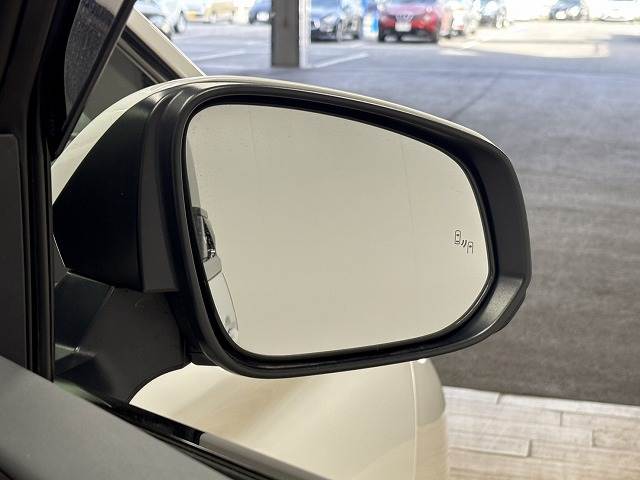 トヨタ&nbsp;ヴェルファイアハイブリッドの画像11