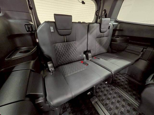 トヨタ&nbsp;ノアハイブリッドの画像7