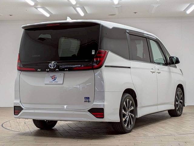 トヨタ&nbsp;ノアハイブリッドの画像16