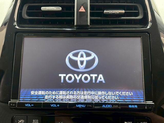 プリウス□S “Safety Plus” 内装他
