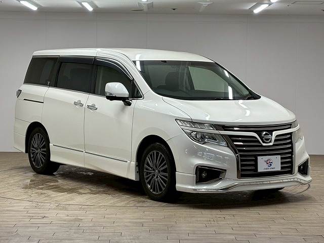 日産 エルグランドの画像14