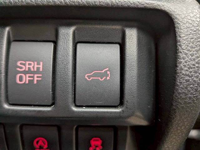 スバル フォレスターの画像11