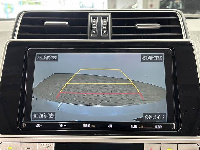 トヨタ&nbsp;ランドクルーザープラドの画像4