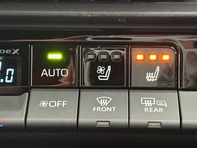 トヨタ クラウンクロスオーバーの画像10