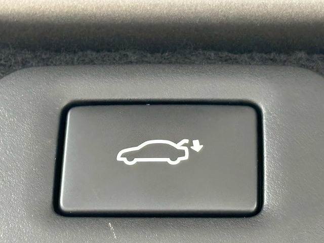 トヨタ クラウンクロスオーバーの画像11