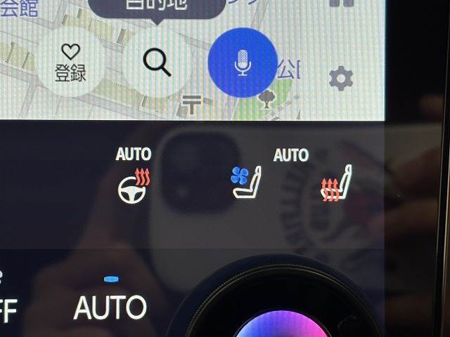 トヨタ アルファードハイブリッドの画像11
