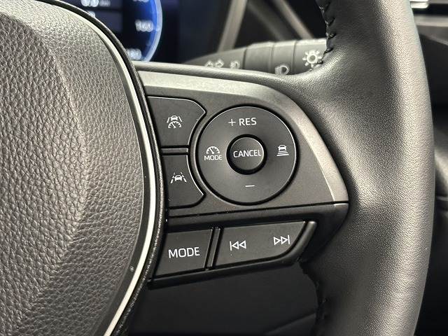 カローラクロスハイブリッド Z 純正10.5インチナビ/地デジ/バックカメラ/AppleCarplay/追従クルコン/レーンキープアシスト/パワーバックドア/ハーフレザー/パワーシート/シートヒーター/電動パーキングブレーキ 内装他