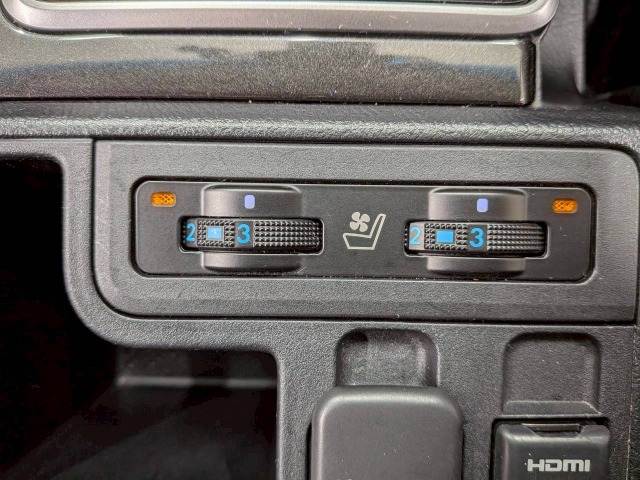 トヨタ&nbsp;ランドクルーザープラドの画像11