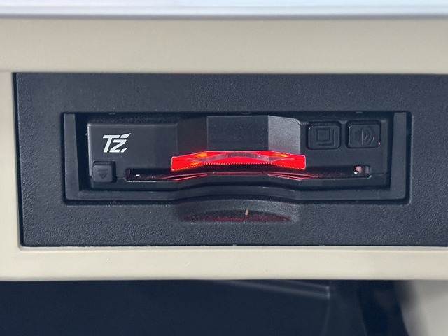 トヨタ&nbsp;ランドクルーザープラドの画像12