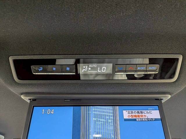 トヨタ&nbsp;ヴォクシーの画像12