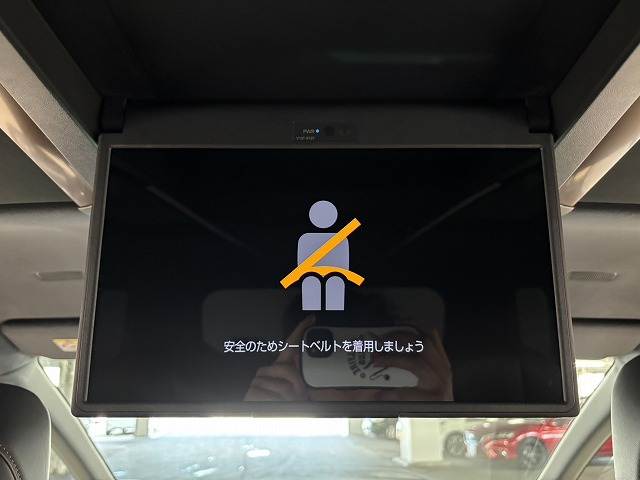 トヨタ アルファードの画像5