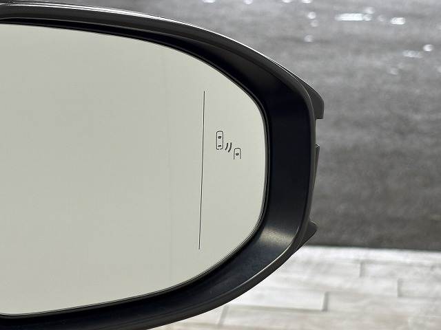 トヨタ クラウンスポーツの画像7