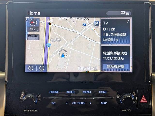 トヨタ アルファードの画像3