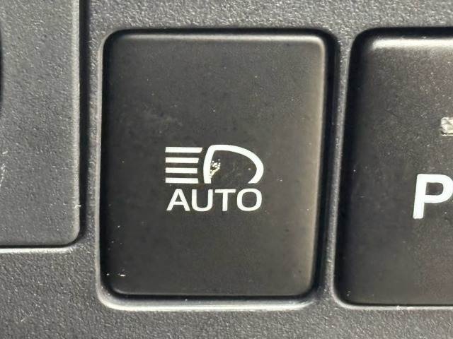 トヨタ ランドクルーザー200系の画像9