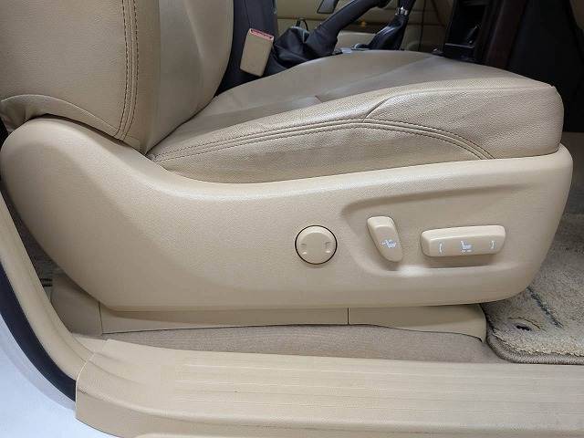 トヨタ ランドクルーザープラドの画像9